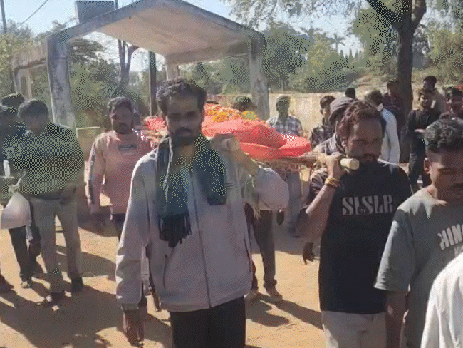 vidisha-family-performs-daughter’s-‘funeral’-after-she-elopes-with-lover:effigy-burnt-at-cremation-ground;-father-says,-‘her-decision-shattered-the-family’