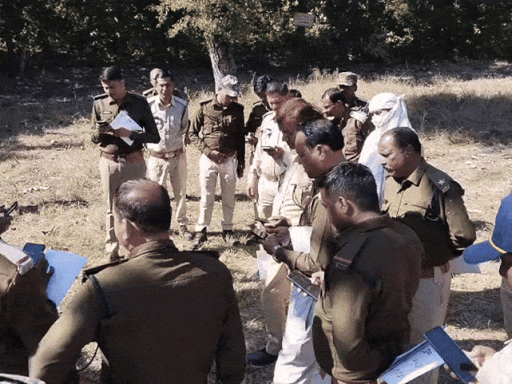 tiger-signs-in-choral-link-indore-forests-to-satpura-landscape:forest-teams-log-fresh-signs-on-day-2-of-tiger-census,-highlights-ecological-value-of-indore–mhow-corridor