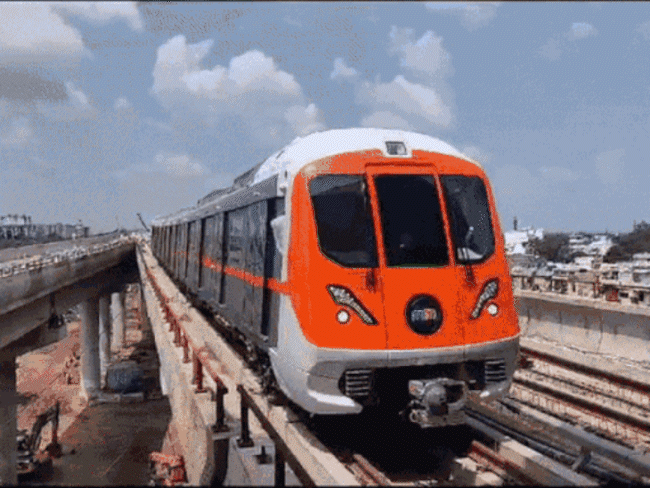passengers-to-reach-next-station-in-3-minutes:union-minister-cm-to-flag-off,-17-trips-a-day,-fares-start-at-₹20;-all-you-need-to-know-about-bhopal-metro