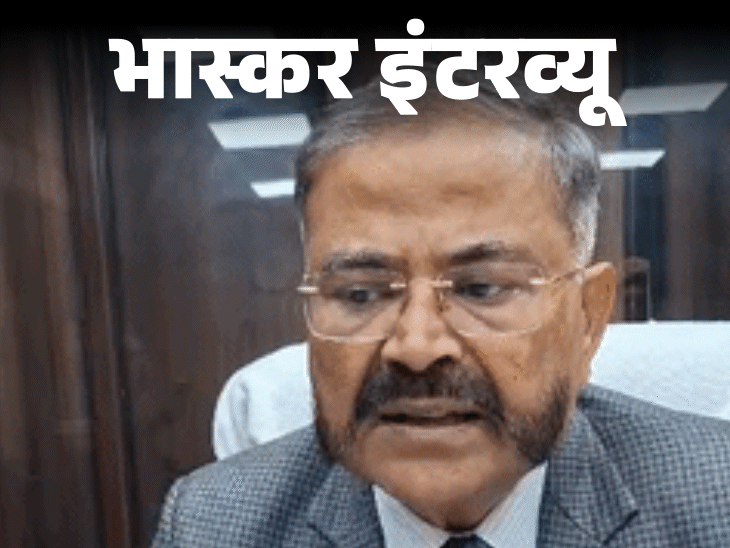 पूर्व-dgp-प्रशांत-कुमार-बोले-चयन-आयोग-जीरो-टॉलरेंस-से-चलेगा:यूपी-में-भर्तियां-पारदर्शी-होंगी,-असिस्टेंट-प्रोफेसर-परीक्षा-की-जांच-कराएंगे