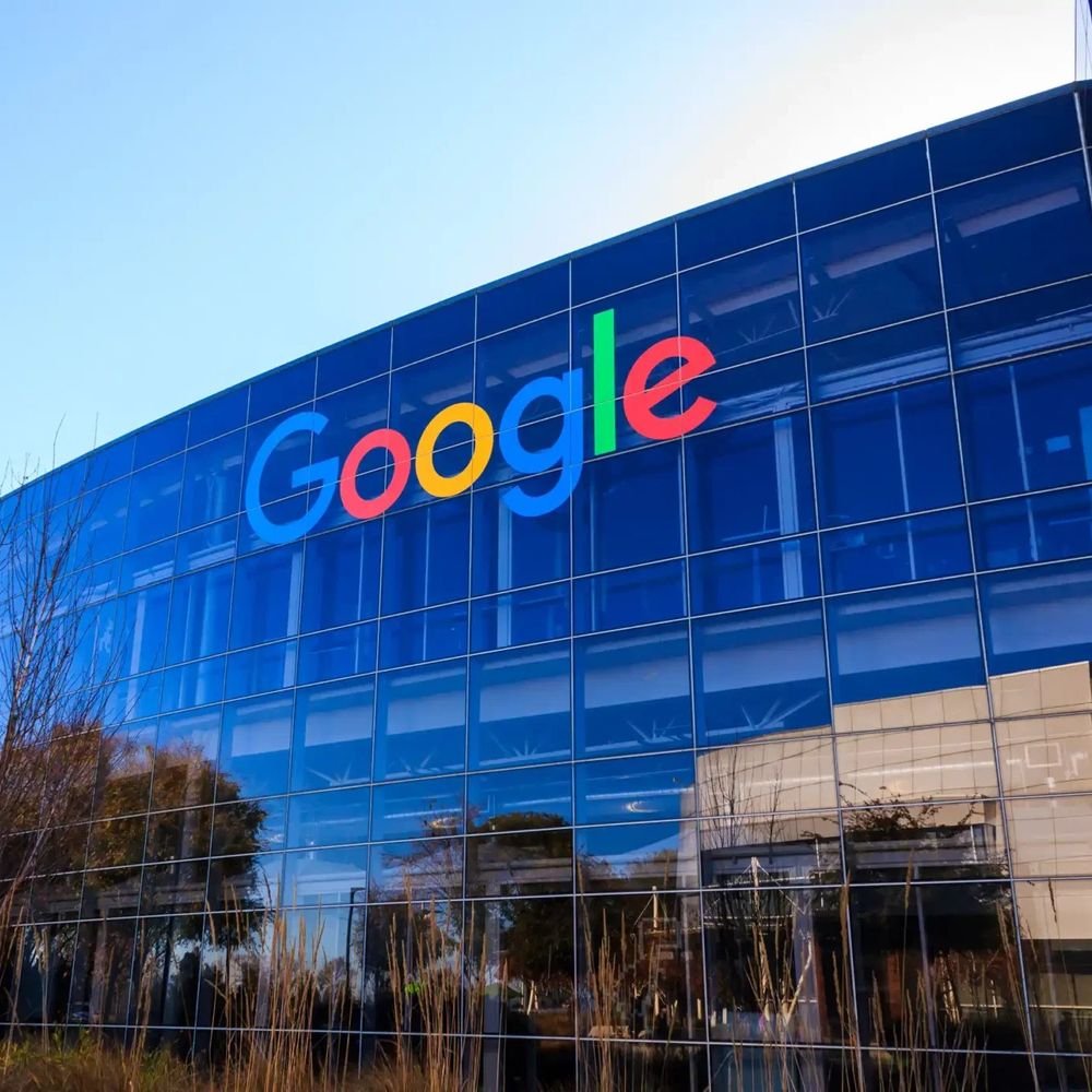 google-advises-employees-to-avoid-international-travel:return-to-us-could-be-delayed-by-1-year,-h-1b-visa-holders-most-affected