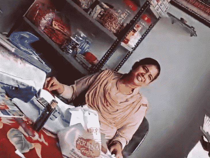 prisoners-allegedly-being-extorted-at-chhatarpur-jail:guard-accused-of-overcharging-inmates-for-delivering-items;-dig-inspects-premises-after-video-surfaces