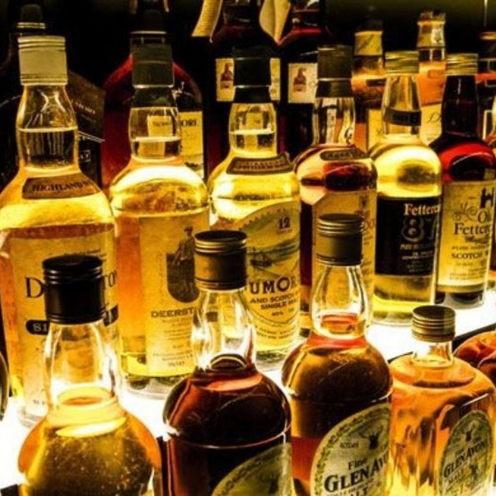 ‘bar’-at-home-for-₹500-in-bhopal:excise-dept-rolls-out-special-new-year-provision;-one-day-liquor-licence-introduced