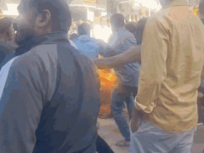 new-video-reveals-jayshree’s-sister-in-law-throwing-flammable-substance:dewas-self-immolation-incident-takes-new-turn;-woman-claims-she-acted-to-save-jayashri,-saying-‘she-is-like-my-child’