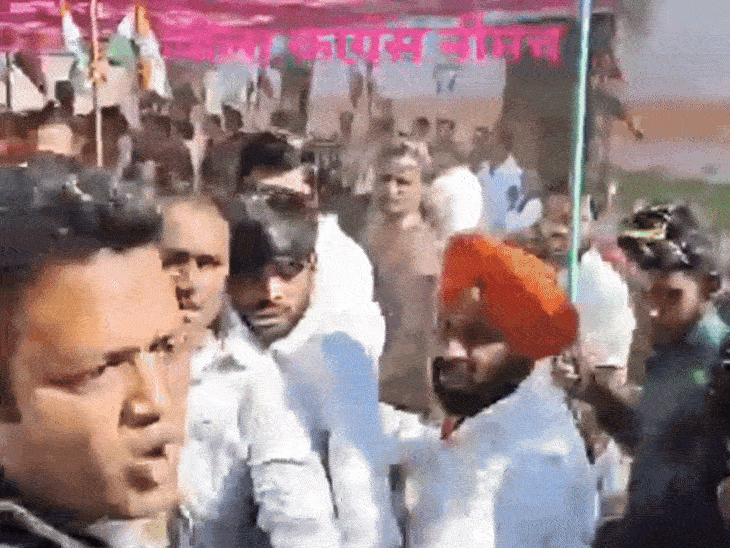 party-workers-clash-with-congress-district-chief-in-neemuch:brand-him-‘bjp’s-agent’;-dispute-over-reception-of-youth-wing’s-state-president