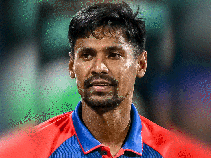 mustafizur-rahman-threatened-by-ujjain-religious-leaders-before-ipl:seers-warn-of-disrupting-matches-if-kkr’s-bangladeshi-cricketer-plays