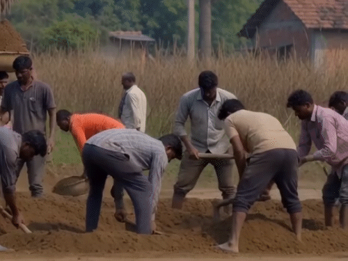 states-to-benefit-₹17,000-crore-from-‘g-ram-g’:up,-maharashtra-and-bihar-could-be-the-biggest-gainers;-centre–state-funding-ratio-will-be-60:40