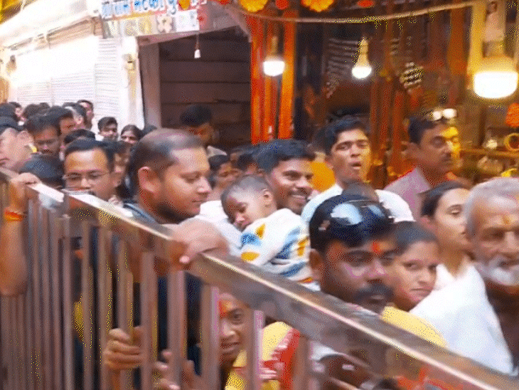 omkareshwar-halts-free-protocol-darshan-visits:trustee-alleges-deputy-collector-is-helping-hotel-owners-give-vip-access;-now-darshan-costs-300-rupees