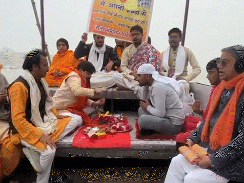 sagar-engineer-asad-khan-becomes-atharva-tyagi:adopts-sanatan-dharma,-21-brahmins-performed-purification-rituals;-says-visited-temples-since-childhood-and-a-devotee-of-bajrang-bali