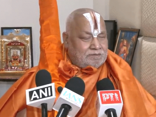 religious-leaders-slam-srk-over-signing-bangladeshi-cricketer-in-ipl:rambhadracharya-calls-actor-‘traitor’;-sangeet-som-threatens-to-block-mustafizur-rahman-from-playing