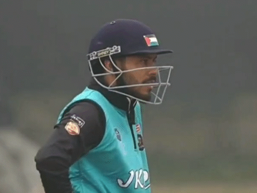 jk-cricketer-wears-palestinian-flag-on-helmet-in-domestic-match:police-summon-player-and-league-organiser-amid-ongoing-israel-hamas-conflict