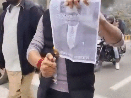 dalit-groups-protest-in-gwalior:protesters-demonstrate-at-collectorate,-demanding-nsa-action-against-7-accused,-including-a-lawyer,-over-ambedkar-picture-burning
