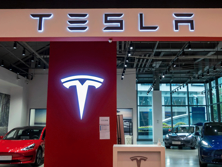 byd-overtakes-tesla-to-become-world’s-largest-ev-seller:chinese-automaker-sells-2.25-million-electric-cars-in-2025,-surpassing-the-us-company