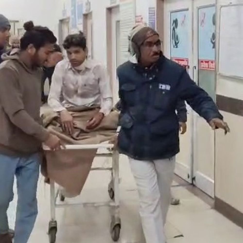 ujjain-priest-narrowly-escapes-death-from-‘chinese-manjha’:kite-string-cuts-neck-during-bike-ride;-doctors-perform-2-hour-surgery-to-save-life