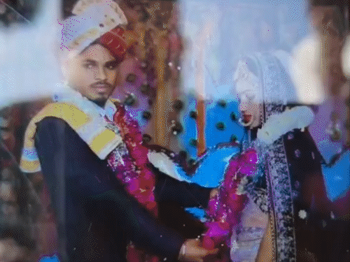 daughter-in-law-beats-up-in-laws,-takes-dowry-bike:reaches-in-laws’-house-with-father-in-chhatarpur;-marriage-took-place-about-2-years-ago