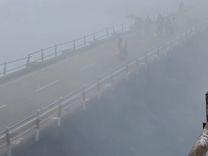 freezing-cold-sweeps-mp,-fog-covers-several-districts:mercury-falls-to-2.7°c-in-shahdol;-train-services-disrupted-across-state