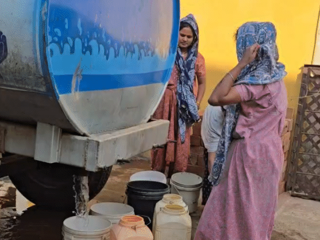 23-dead-from-contaminated-water-in-indore,-3-on-ventilators:patients-continue-to-come-forward-as-fear-grips-locals