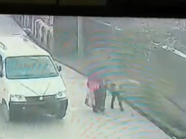 woman,-2-children-abducted-in-broad-daylight-in-shivpuri:estranged-husband-named-as-main-accused-as-victims-were-forced-into-car;-cctv-video-emerges