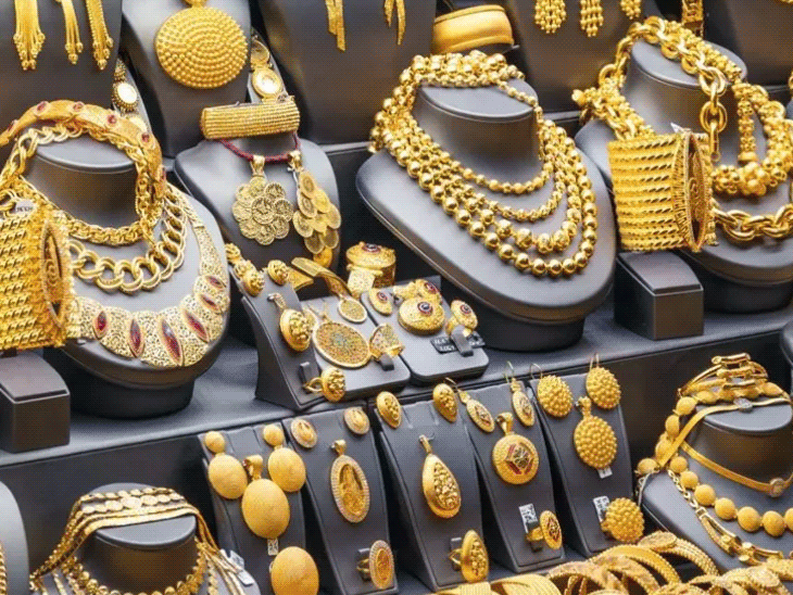 gold-and-silver-prices-witness-sharp-weekly-rise:gold-trades-at-over-₹1,41,000-per-10-grams,-silver-at-₹2.82-lakh-per-kg