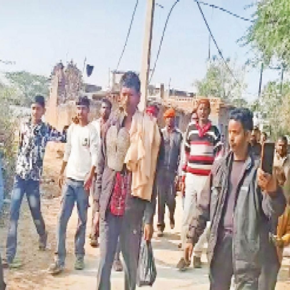 human-remains-removed-from-crematorium:man-forced-to-wear-slipper-garland-after-ash-bath