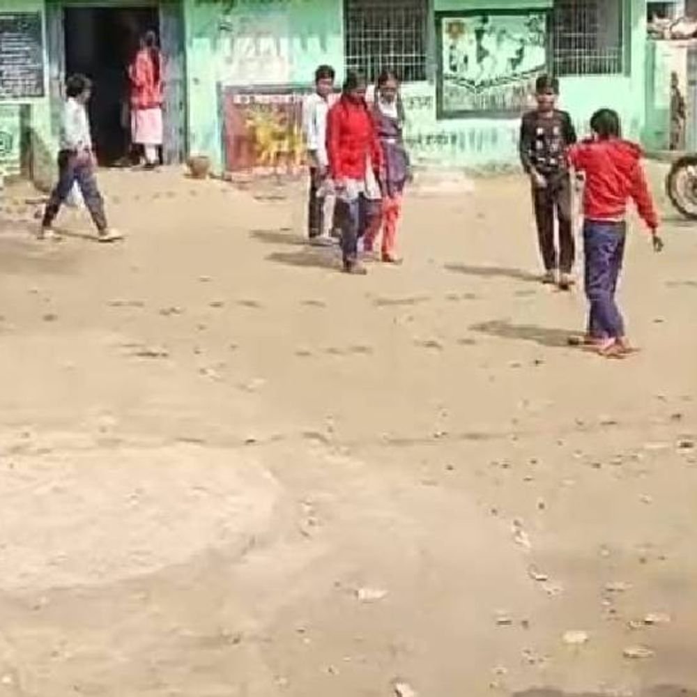high-court-slams-teacher-shortage-in-mp:102-govt-schools-running-without-tutors;-court-asks-state-govt-to-respond-through-an-affidavit-by-feb-24