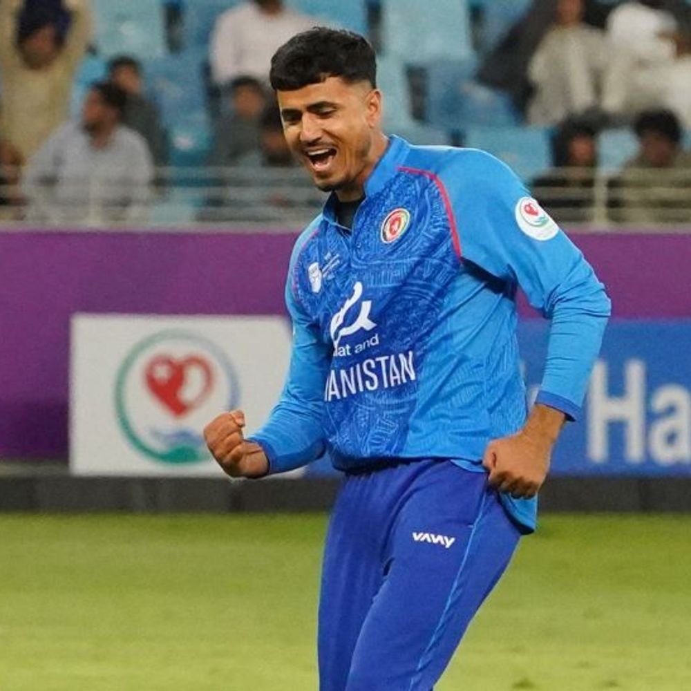 watch|-mujeeb-becomes-third-afghan-bowler-to-take-t20i-hat-trick:afghanistan-defeat-west-indies-in-2nd-t20i,-win-series-2-0