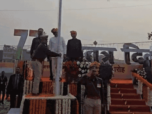 for-the-first-time,-cm-hoists-flag-in-ujjain:declares-a-metropolitan-city-is-being-developed-by-linking-areas-around-indore,-ujjain,-and-bhopal