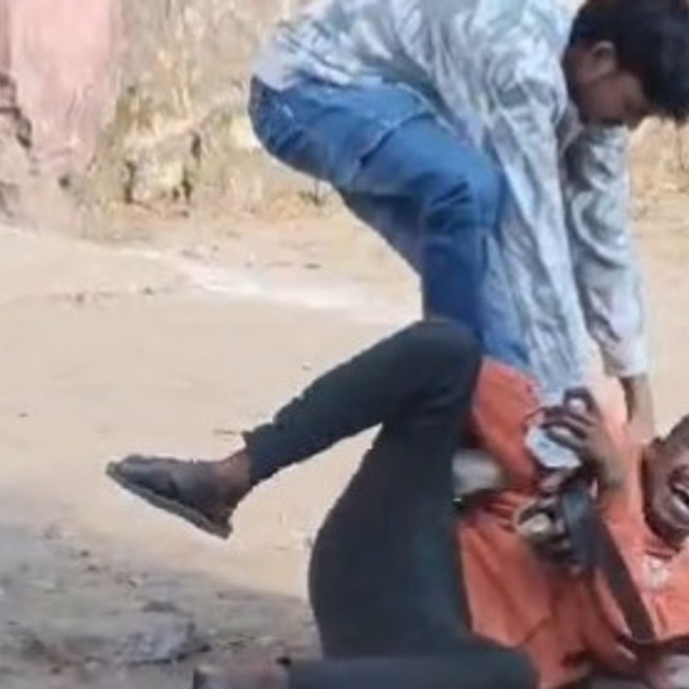 angry-youth-assaults-man,-hits-woman-with-stone:incident-near-college-gate-raises-harassment-suspicion;-no-complaint-filed-yet,-police-investigate-case