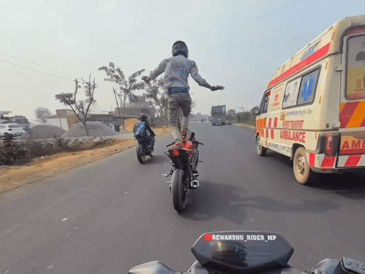 rewa-stuntman-rides-bike-at-128-km/h-beside-ambulance:films-dangerous-video;-tags-police-in-social-media-post,-writes-–-‘feel-my-reel’