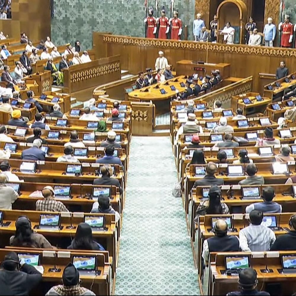 budget-session-day-5:nda-meeting-in-parliament-complex-today;-rahul-gandhi’s-reference-to-ex-army-chief’s-unpublished-memoir-triggers-ls-uproar