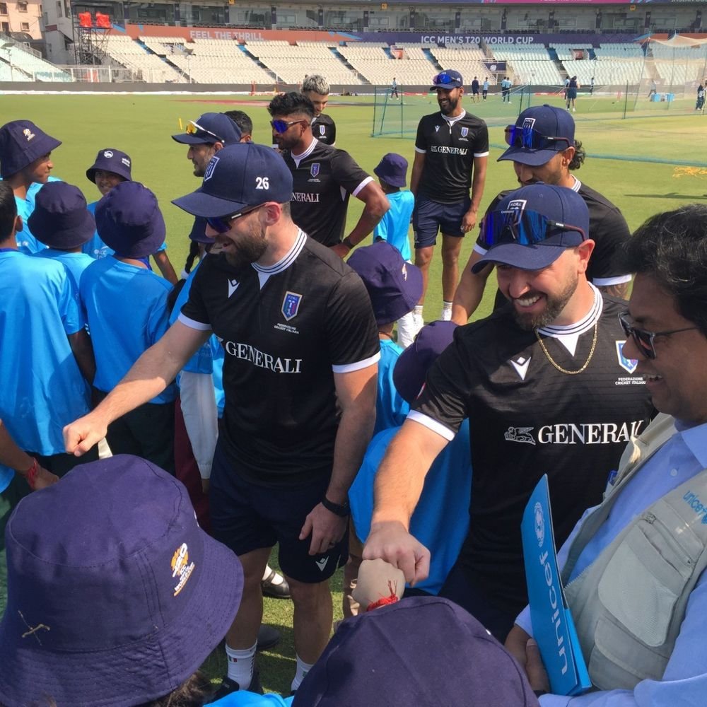 italian-cricketers-train-with-kolkata-children:italy-to-make-t20-world-cup-debut-against-scotland-at-eden-gardens-on-february-9