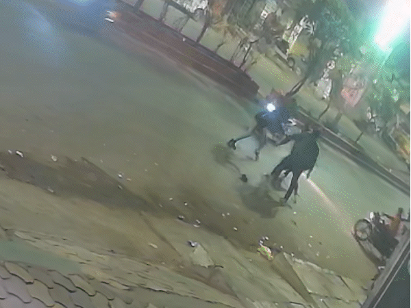 8-attackers-surrounded-man,-stabbed-repeatedly:security-guard-ordered-friends-to-kill-after-minor-accident