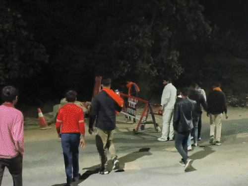 drivers-protest-over-illegal-collection-in-name-of-rto-checks:vehicles-halted-in-rewa;-highway-blocked-for-2-hours