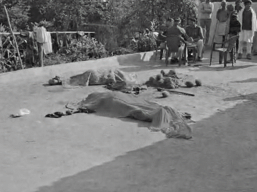 2-killed-in-brutal-axe-attack-in-singrauli:man-kills-neighbour-and-elderly-woman-over-suspected-black-magic