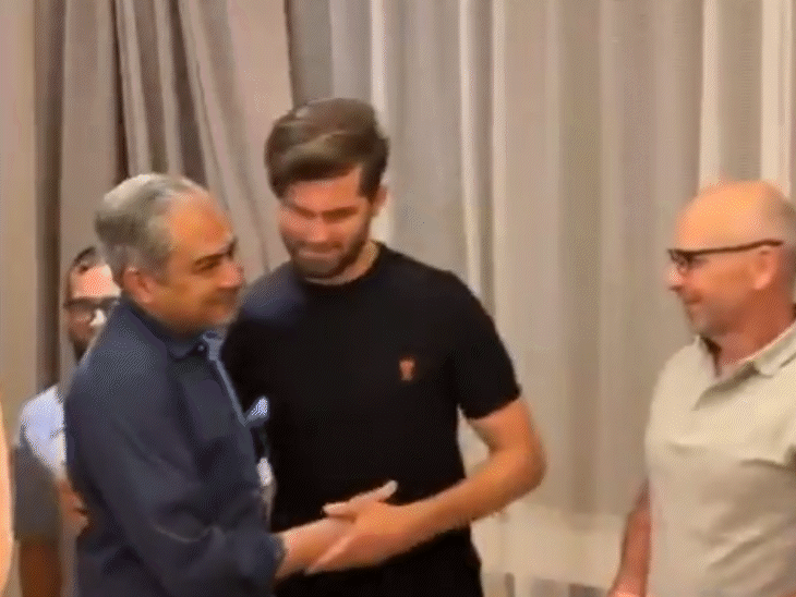 mohsin-naqvi-motivates-pakistani-players-before-they-take-on-india:pcb-chief-to-meet-jay-shah-today,-bcb-officials-to-‘break-ice’-with-bcci