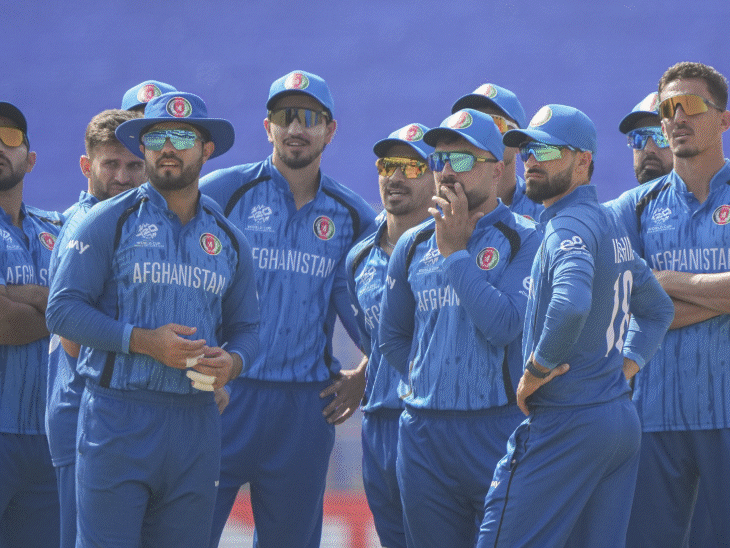 sohaib-khan’s-68-run-knock-powers-uae-to-160-runs:azmatullah-omarzai-bags-4-wickets;-afghanistan-need-161-runs-to-win