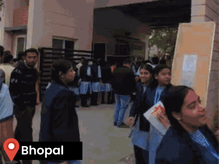 cbse-and-mp-board-exams-begin:cctv-cameras-and-jammers-installed-to-stop-cheating;-9-lakh-students-sit-english-paper