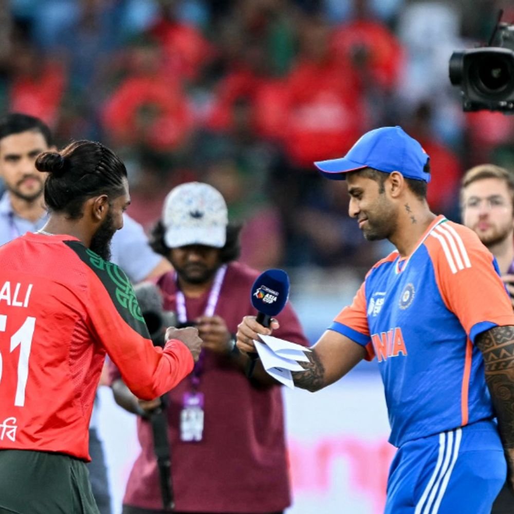 bangladesh-want-‘friendly’-relations-with-india-after-t20-wc-snub:sports-minister-aminul-haque-criticises-bcb’s-handling-of-mustafizur-saga