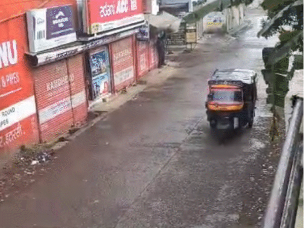 mp-receives-fourth-rain-alert-in-february:imd-predicts-thunderstorms-and-strong-winds-in-sidhi,-singrauli,-and-six-other-districts