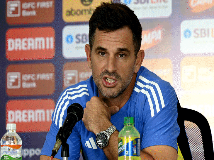 why-was-axar-patel-left-out?-ryan-ten-doeschate-explains:india-coach-says-sanju-samson-will-be-a-‘talking-point’-in-team-selection