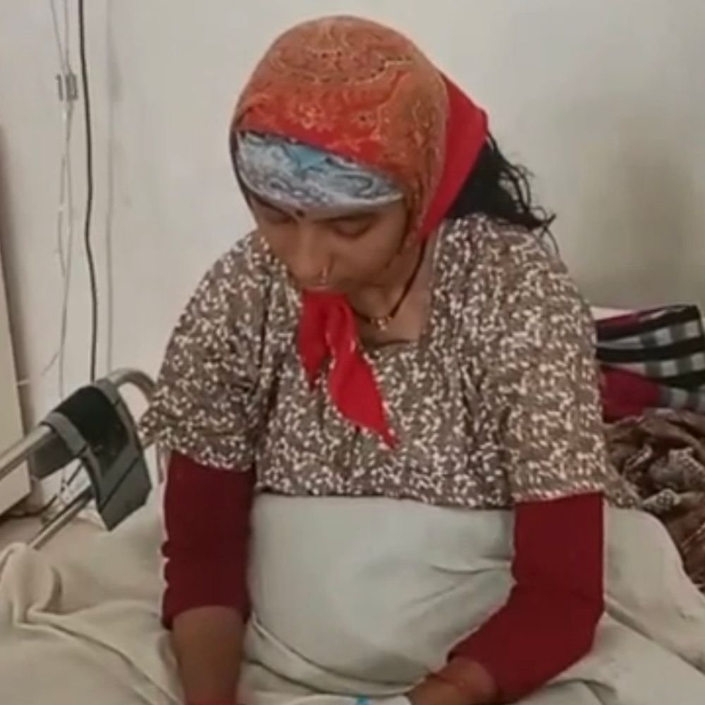 mother-allegedly-punched-during-labour,-newborn-dies:betul-hospital-staff-accused-of-abuse,-family-says-nurse-made-derogatory-remark