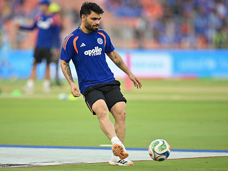 rinku-singh-uncertain-for-must-win-match-vs-zimbabwe:team-india-batter-returns-home-due-to-family-emergency