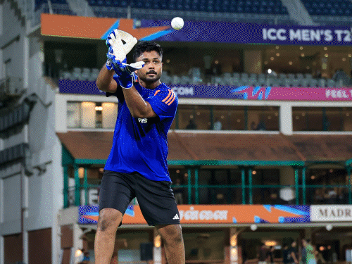 ‘shivam-dube-is-a-batter,-not-an-all-rounder’:mohammed-kaif’s-blunt-message-for-india;-backs-sanju-samson-in-playing-xi