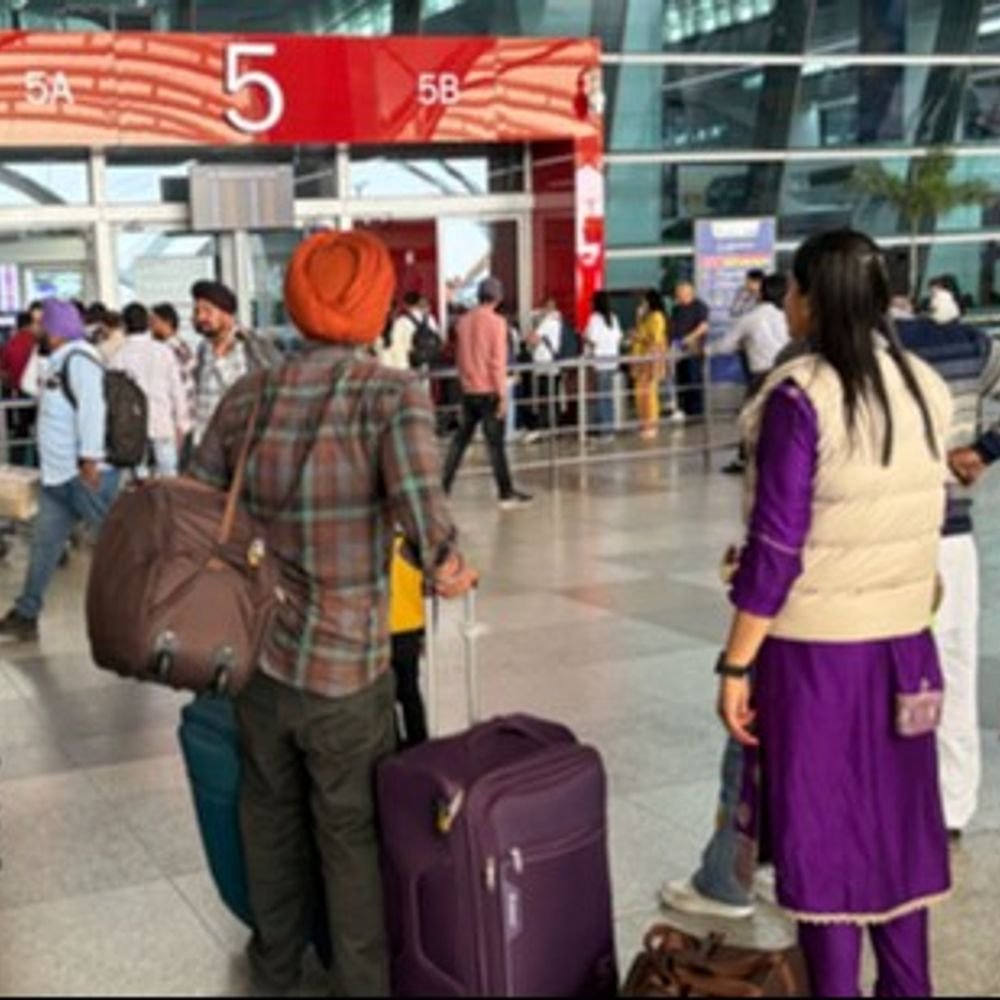 govt-revises-air-ticket-refund-norms:cancel-or-change-air-tickets-without-paying-additional-charge-within-48-hours-of-booking