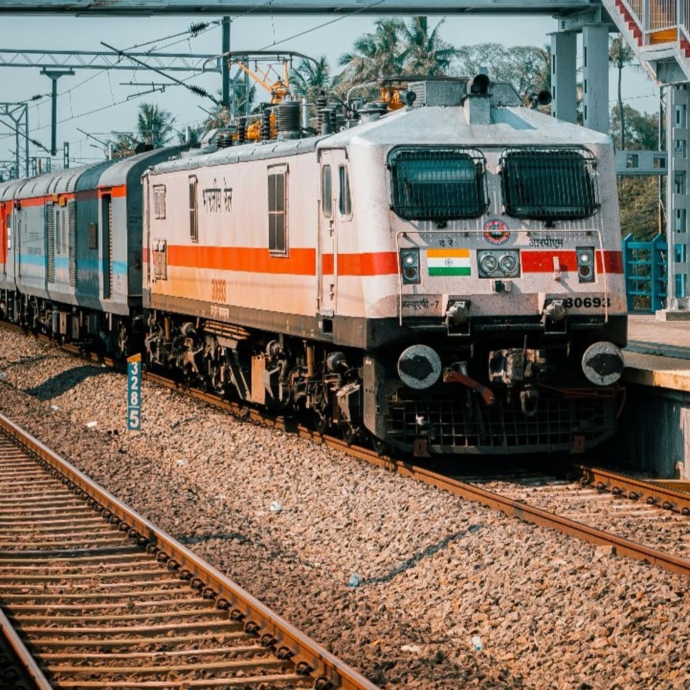 5-additional-coaches-added-to-kota-jabalpur-holi-special:train-will-now-run-with-17-coaches;-relief-for-passengers-during-holi