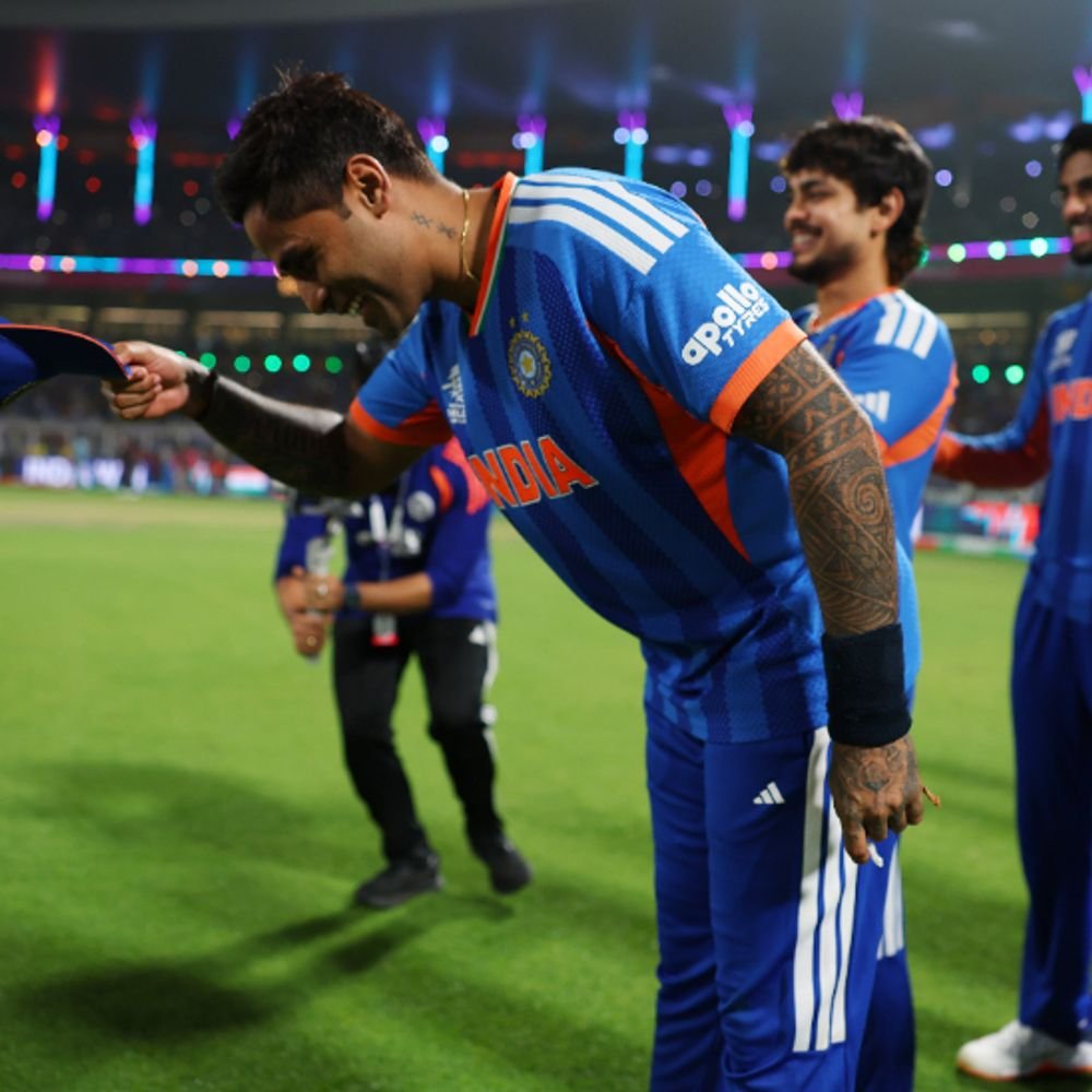 gautam-gambhir-hugs-sanju-samson-after-victory:india’s-highest-run-chase-in-t20-wc-history;-suryakumar-bows-to-sanju-|-watch