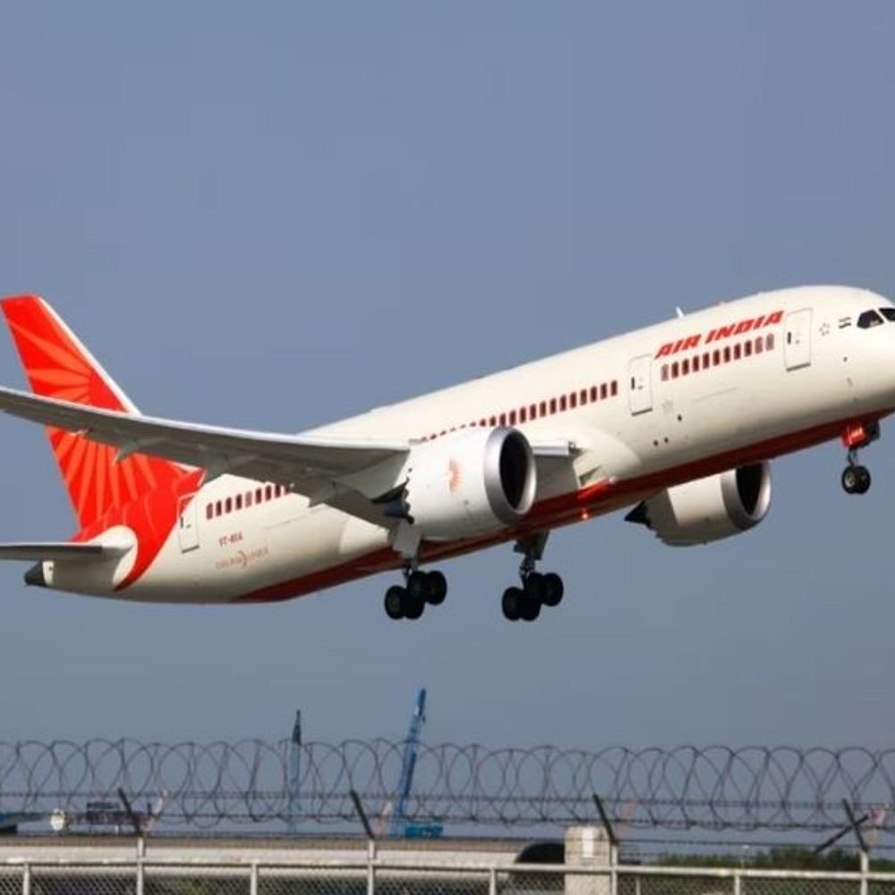 iran-israel-war-makes-jet-fuel-6%-more-expensive-in-march:rupee-depreciation-impacts-indian-airlines’-profits