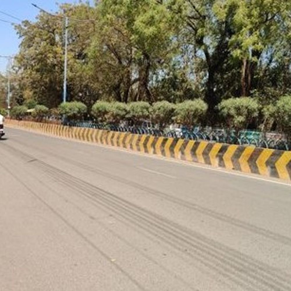 heat-intensifies-across-state:temperatures-cross-37°c,-indore-ujjain-sizzle;-bhopal,-gwalior,-jabalpur-stay-unusually-warm