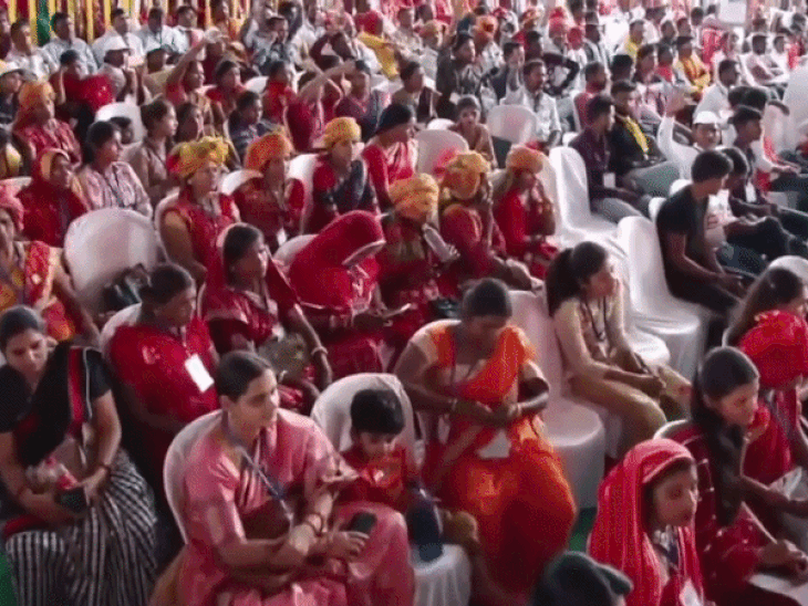 52%-of-ladli-lakshmi-beneficiaries-quit-studies-early:fall-in-class-6-admissions-leave-just-20%-girls-eligible-for-full-grant