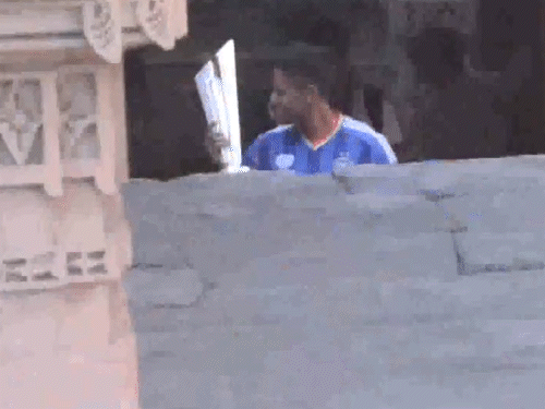 surya-goes-to-same-site-rohit-visited-before-2023-final:india-captain-visits-adalaj-stepwell-for-photoshoot-with-t20-wc-trophy